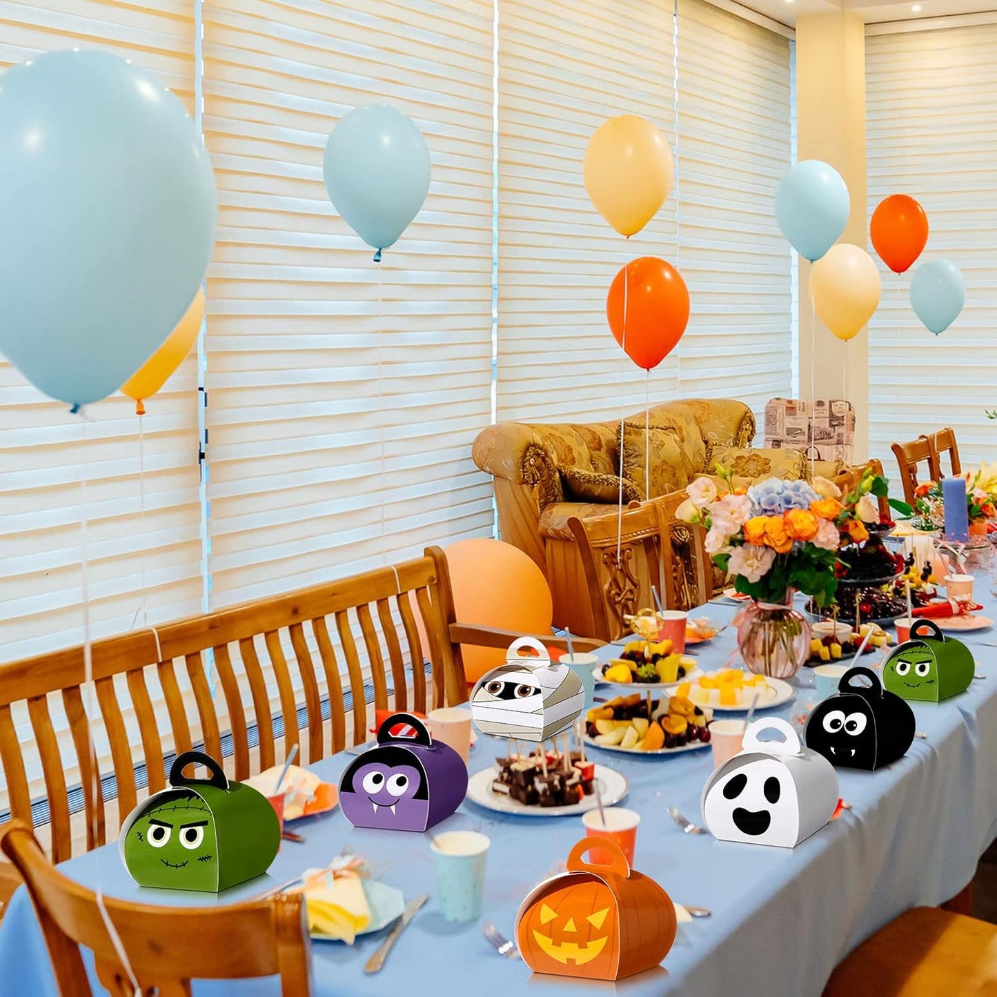 36 Pieces Halloween Boxes Halloween Goodie Boxes Candy Boxes with Handle Candy Container Horror Party Favor Box for Party Treat Favors Decoration, 6 Patterns