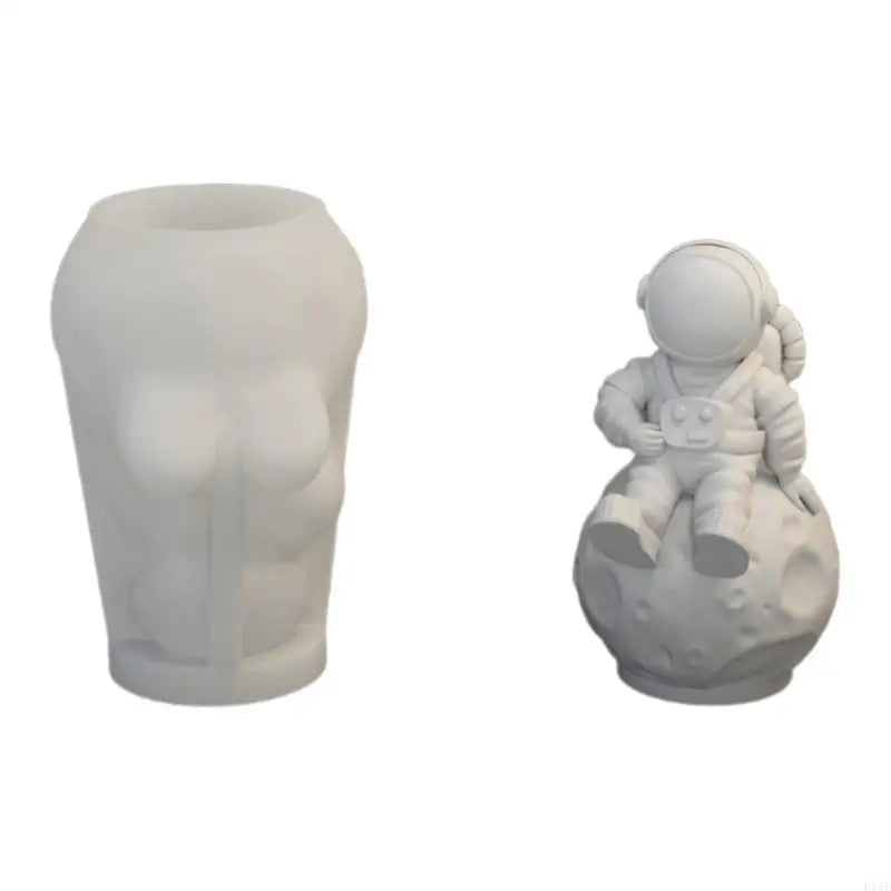 L21E Silicone Mold for Moon Space Figure Easy to Use Silicone Mold for Making Astronautic Crafts Table Decors Ornament