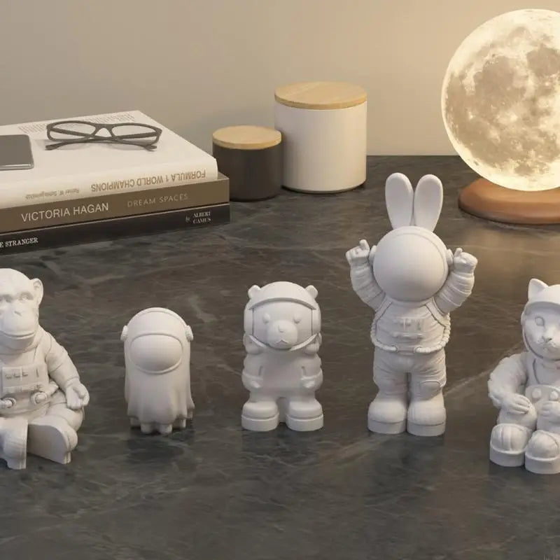 L21E Silicone Mold for Moon Space Figure Easy to Use Silicone Mold for Making Astronautic Crafts Table Decors Ornament