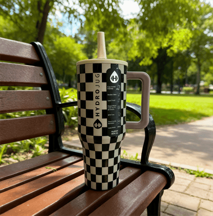 🥤 Hydrojugg Original Traveler 40oz – Black and White Grid