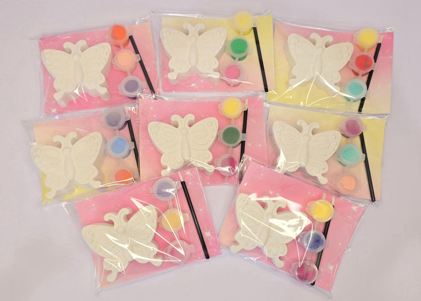Butterfly Garden DIY Painting Kit – Cute Plaster Craft with Paints & Brush for Kids Spring Activities(1Pcs)
