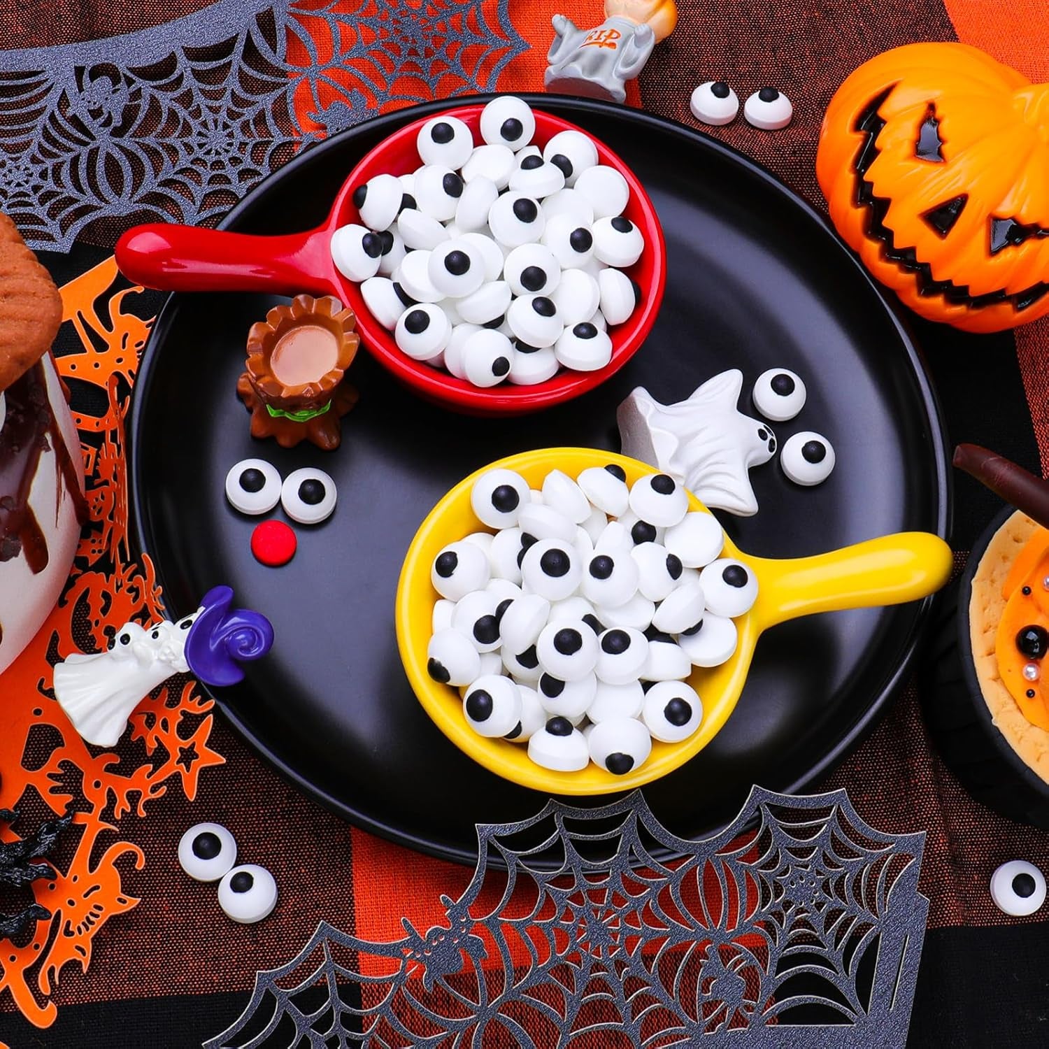 Candy Eyes for Decorating Edible, 1Cm Candy Eyeballs Halloween Sprinkles for Cake Decorating, Small Googly Eyes Ball for Baking Cupcakes Cookies 3.5 Oz, White