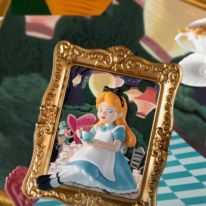 🎨 MINISO Disney Alice in Wonderland Art Gallery Series Blind Box – Mystery Collectible Figure (1 Random Box)