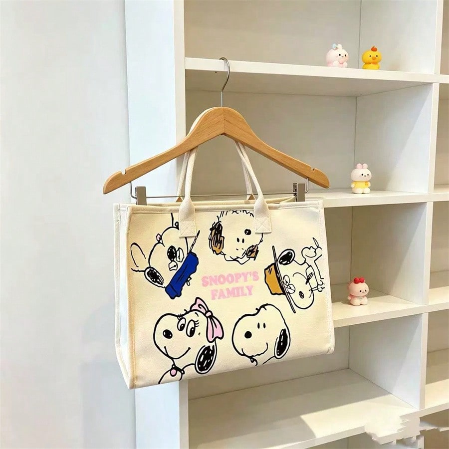 Snoopy Casual Large Capacity Canvas Shoulder Tote Bag, Suitable For Students And Commuting