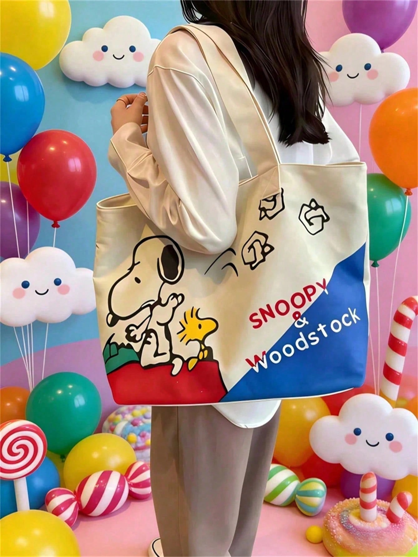 Snoopy Waterproof Makeup Bag – Travel Cosmetic Storage Pouch & Toiletry Organizer