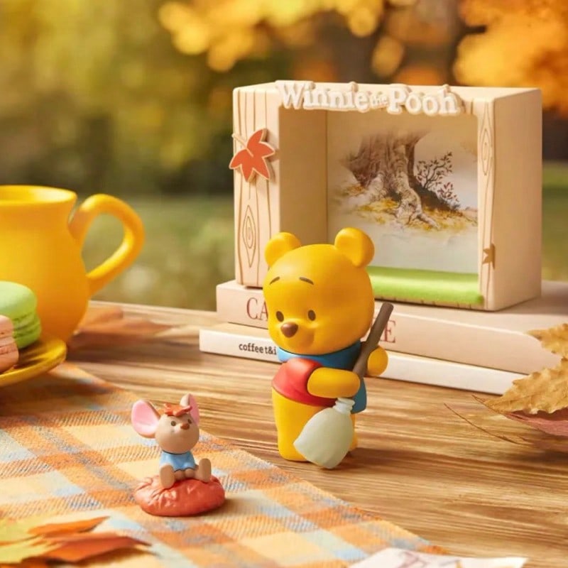 🍂 MINISO Disney Winnie the Pooh Autumn Outing Series Blind Box – Landscape Resin Collectible (1 Random Box)
