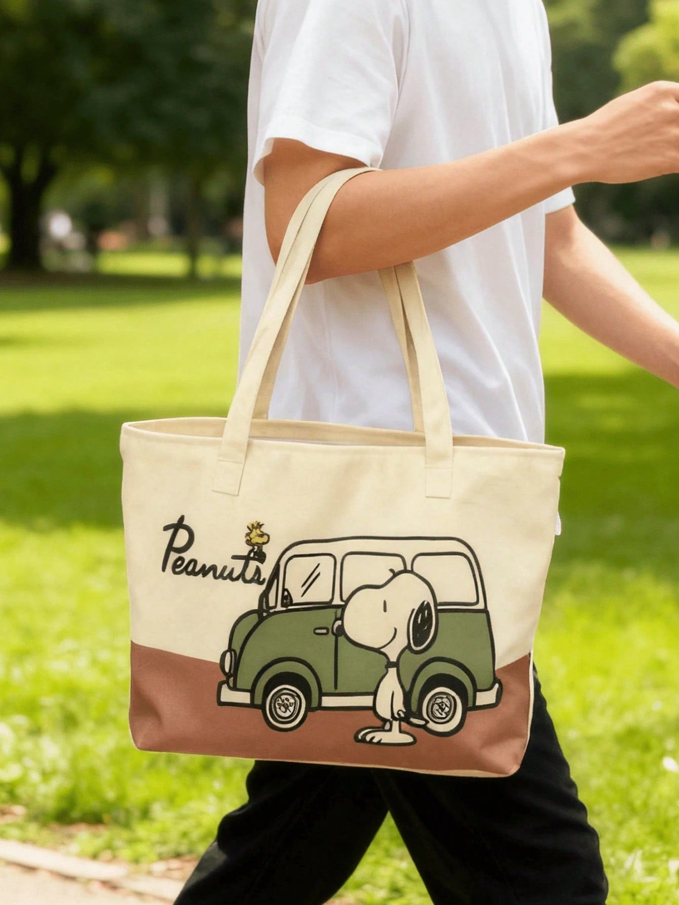 SNOOPY Large Capacity Canvas Tote Bag – Cute Peanuts Shoulder Bag for Work, Shopping & Everyday Use