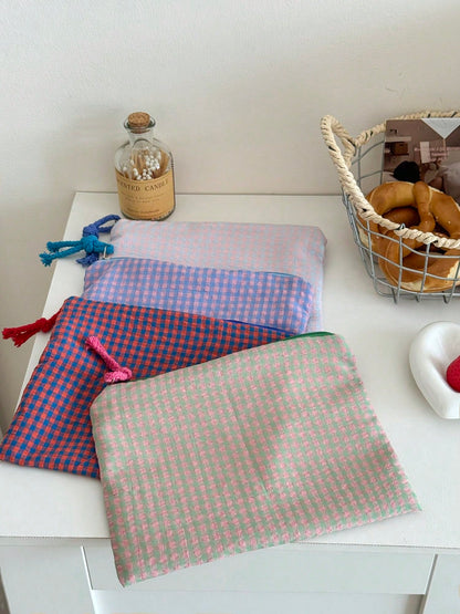 👜 Minimalist Plaid Makeup & Toiletry Organizer Bag – Travel Cosmetic Storage Pouch for Women(Four-piece Set)