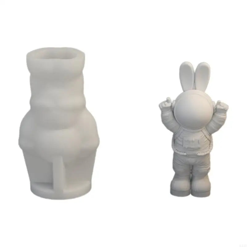 L21E Silicone Mold for Moon Space Figure Easy to Use Silicone Mold for Making Astronautic Crafts Table Decors Ornament