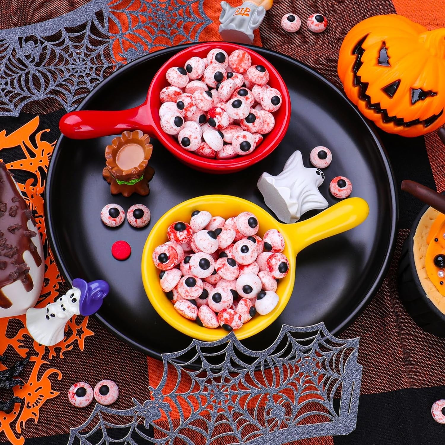 Candy Eyes for Decorating Edible, 1Cm Candy Eyeballs Halloween Sprinkles for Cake Decorating, Small Googly Eyes Ball for Baking Cupcakes Cookies 3.5 Oz, Bloody Red