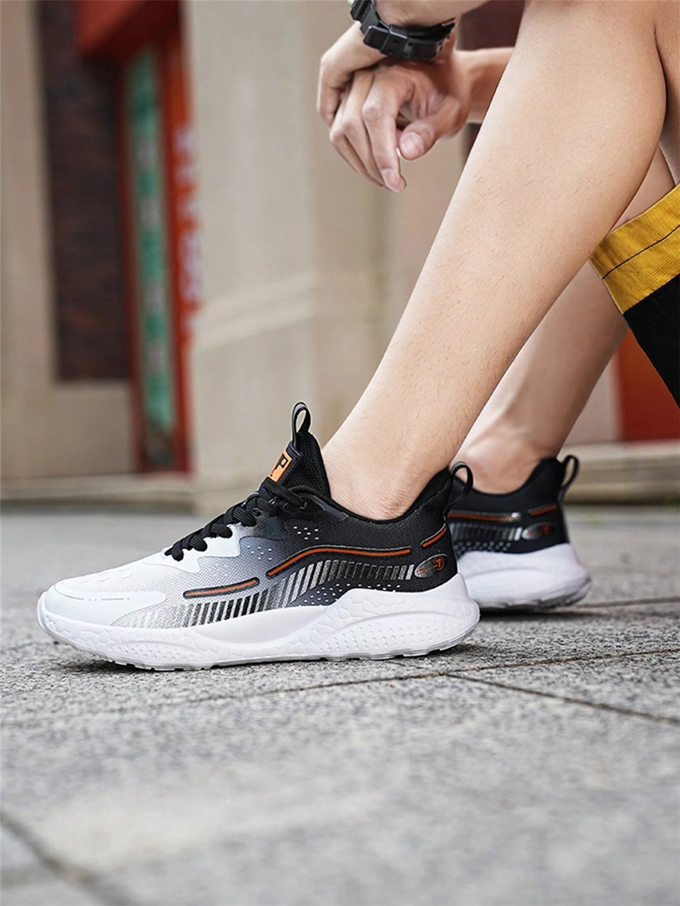 Unisex Casual Knitted Running Shoes, Thick Outsole and Elevated Height, Korean Design for Couple